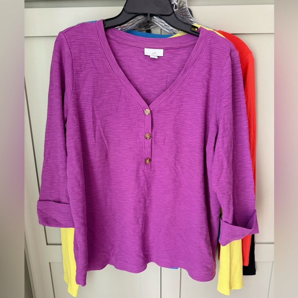 EUC J. Jill Purple V-Neck Buttoned Textured Pullover SZ M
